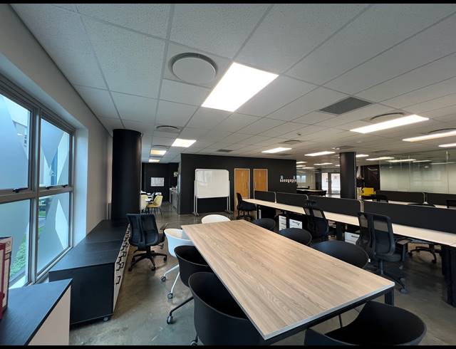 315M² OFFICE TO LET IN ROSEBANK